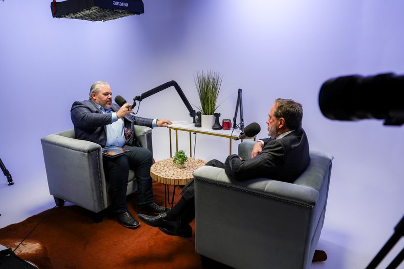 Ryan Harper and Arthur Hollingsworth in conversation on set